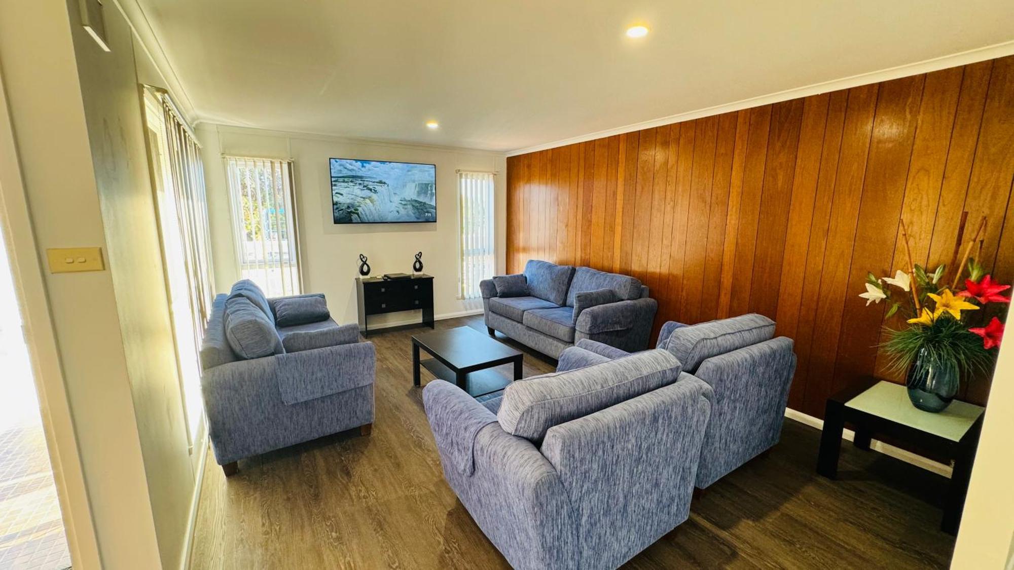 Clare Valley Motel מראה חיצוני תמונה