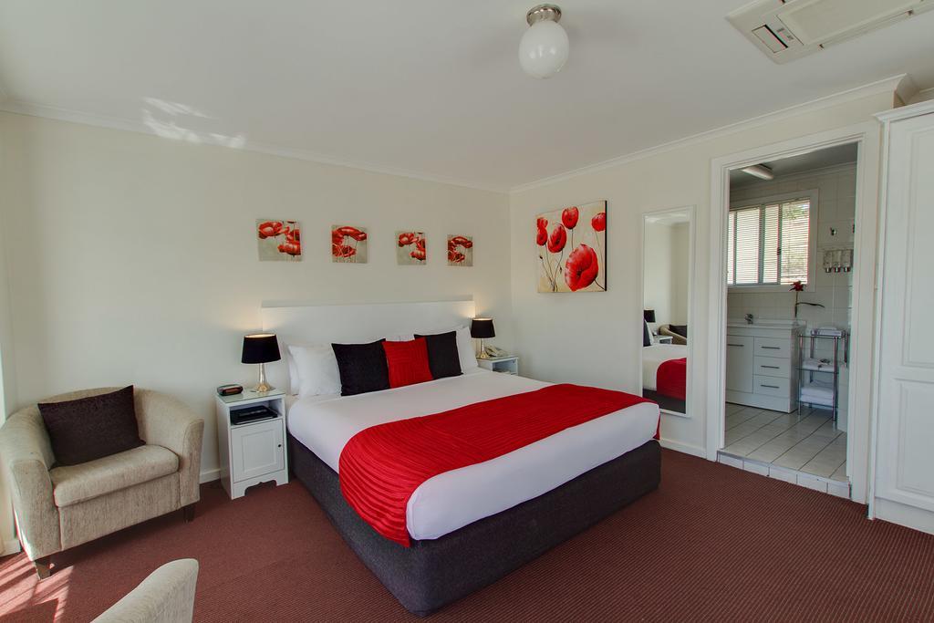 Clare Valley Motel מראה חיצוני תמונה