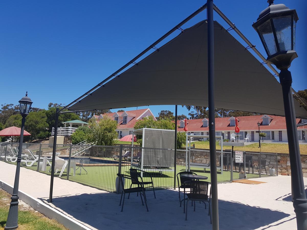 Clare Valley Motel מראה חיצוני תמונה