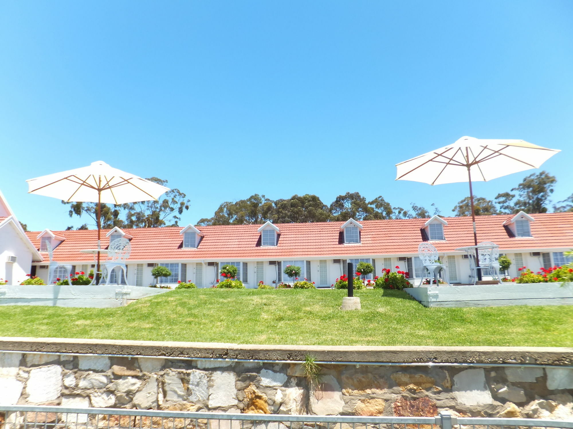 Clare Valley Motel מראה חיצוני תמונה